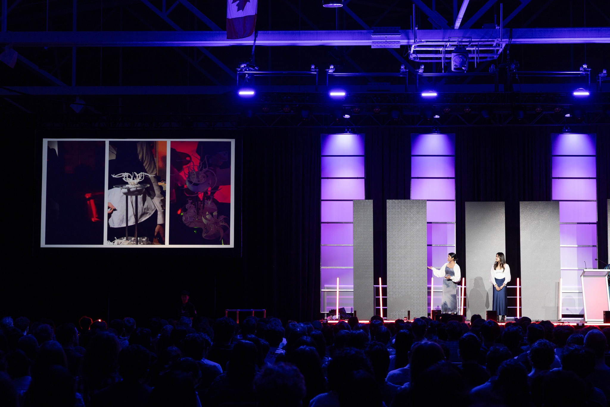 Main stage presentation