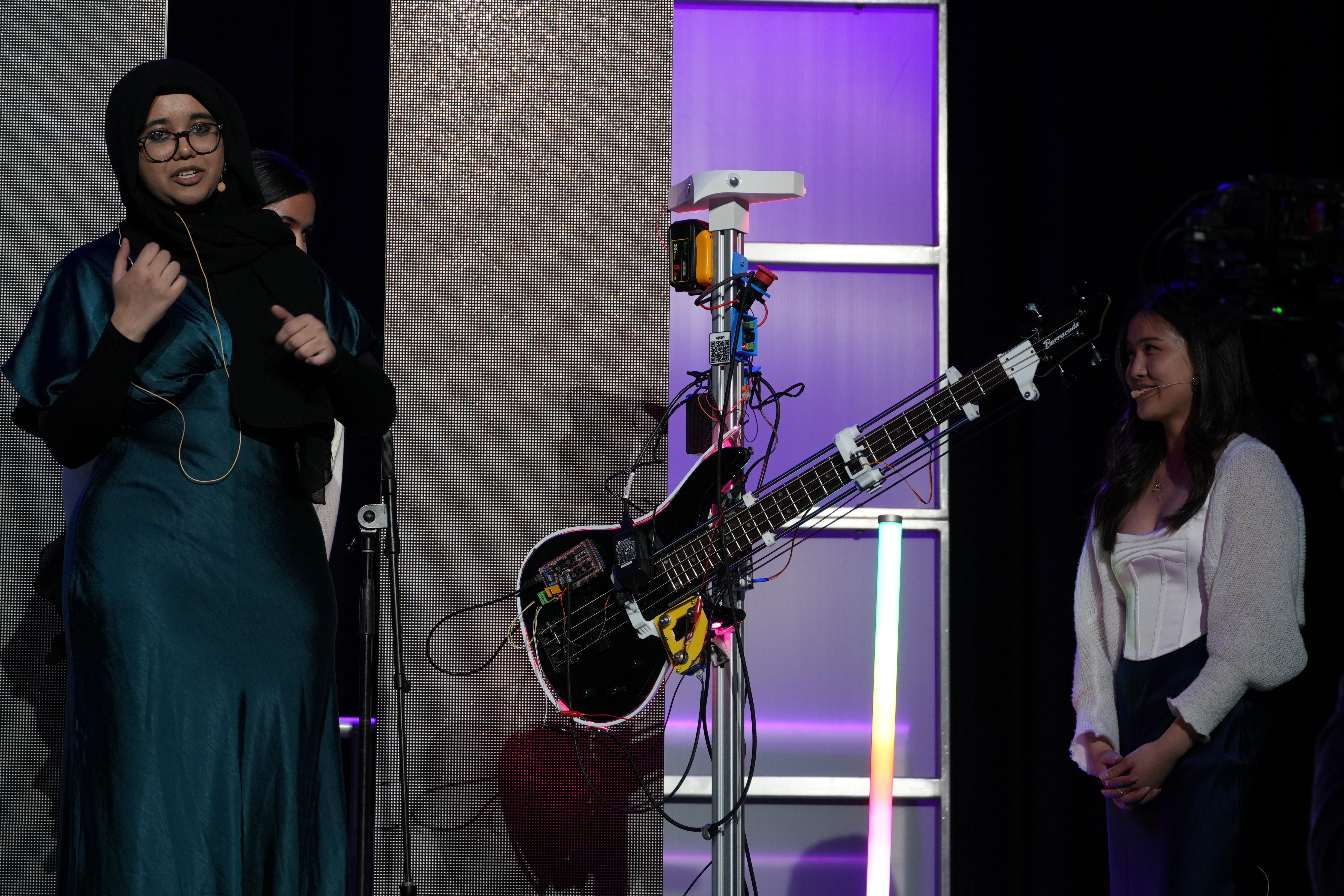 Bass Robot at Socratica